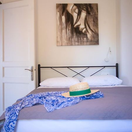 Ionian Kaizer Boutique Apartment Achilleion Bagian luar foto