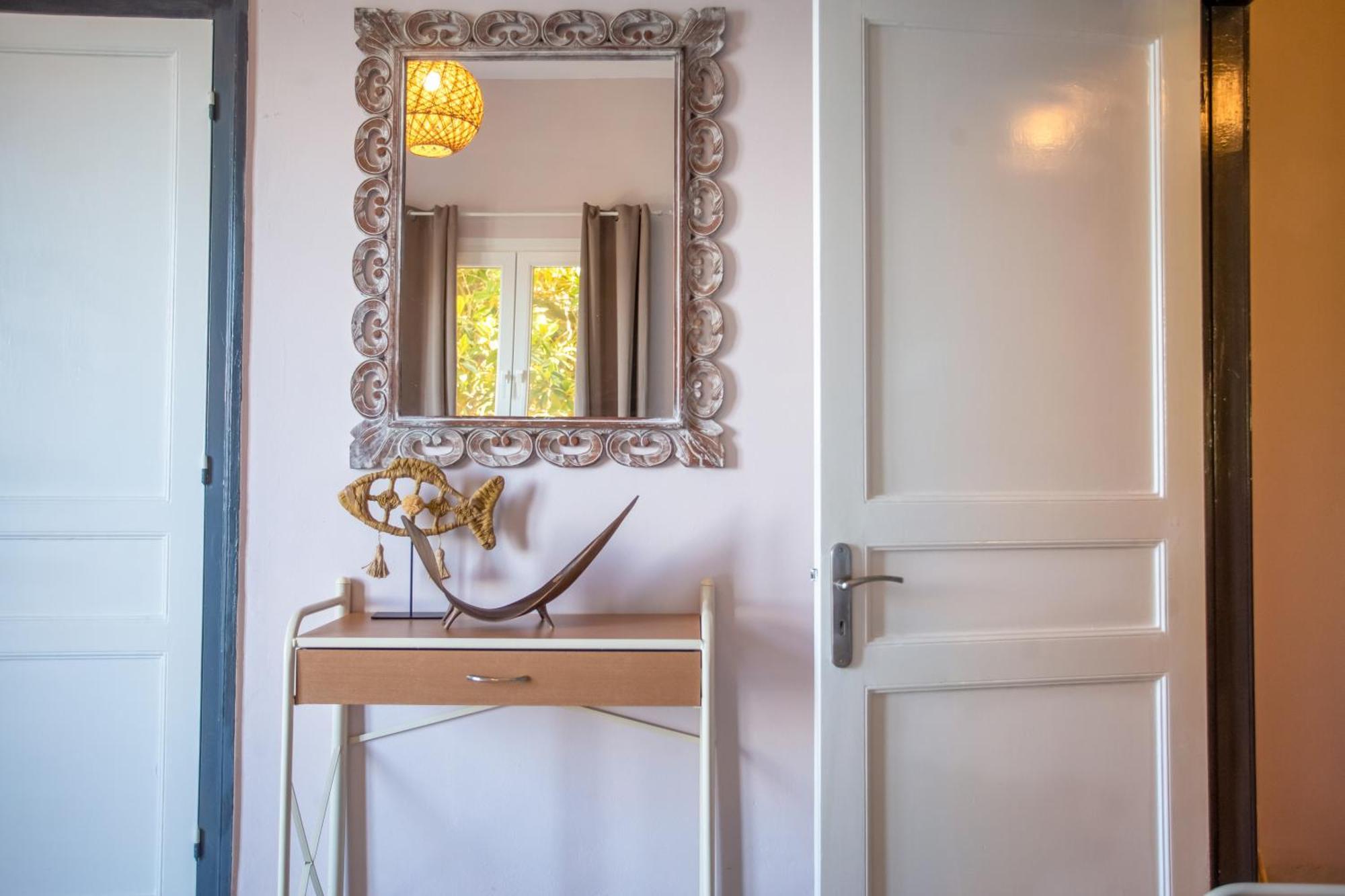 Ionian Kaizer Boutique Apartment Achilleion Bagian luar foto