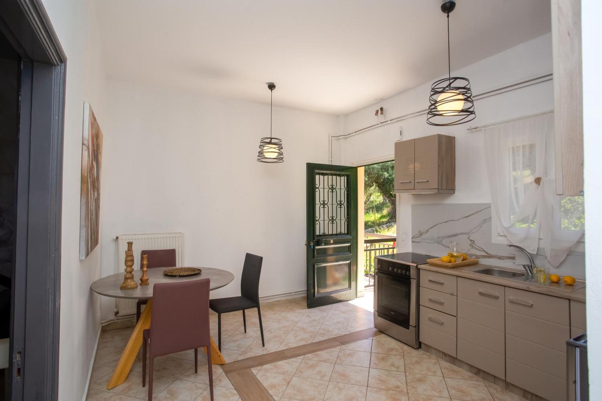 Ionian Kaizer Boutique Apartment Achilleion Bagian luar foto