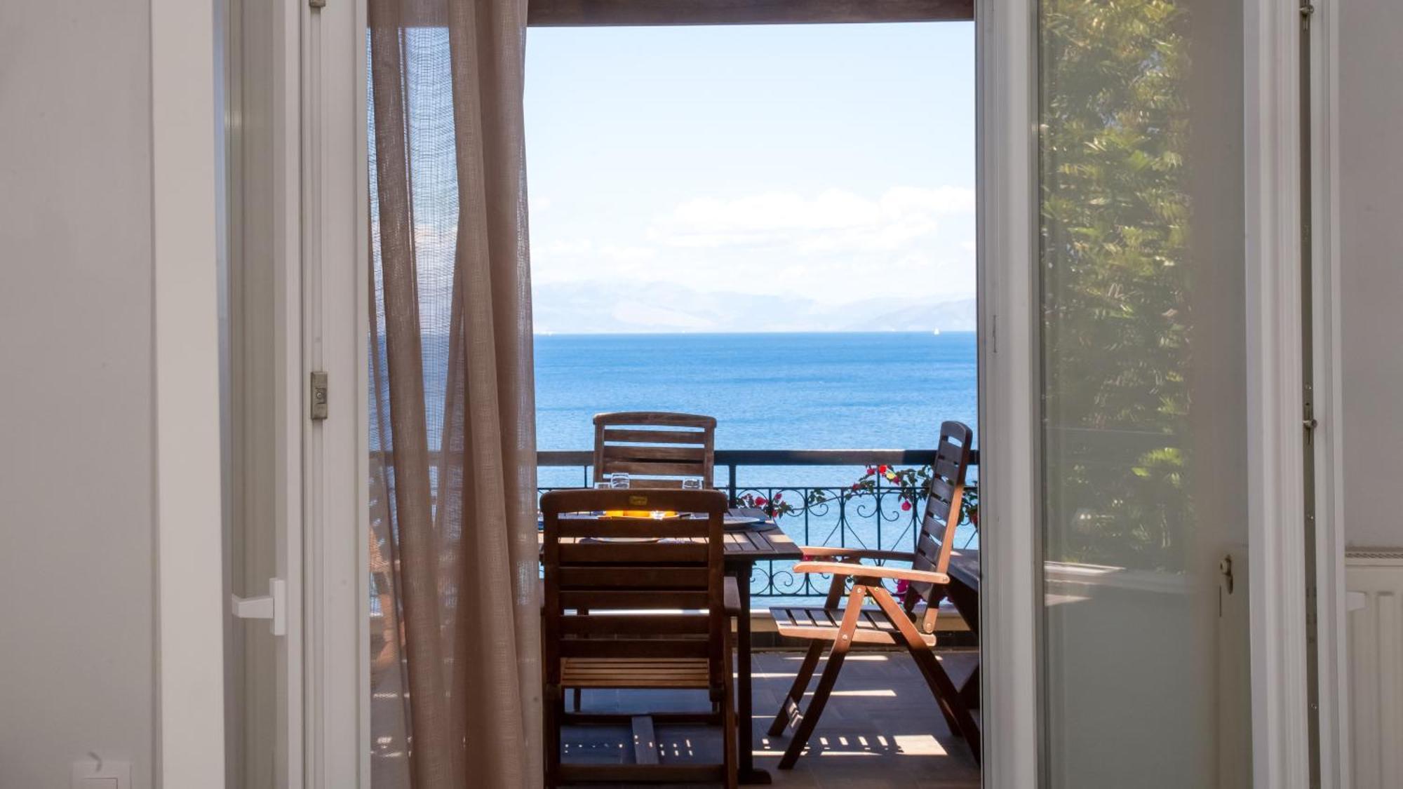 Ionian Kaizer Boutique Apartment Achilleion Bagian luar foto