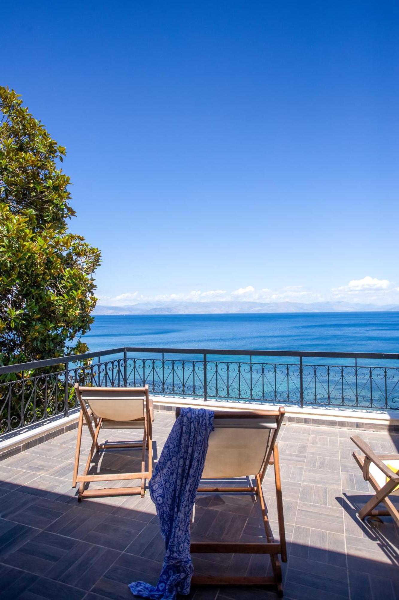 Ionian Kaizer Boutique Apartment Achilleion Bagian luar foto