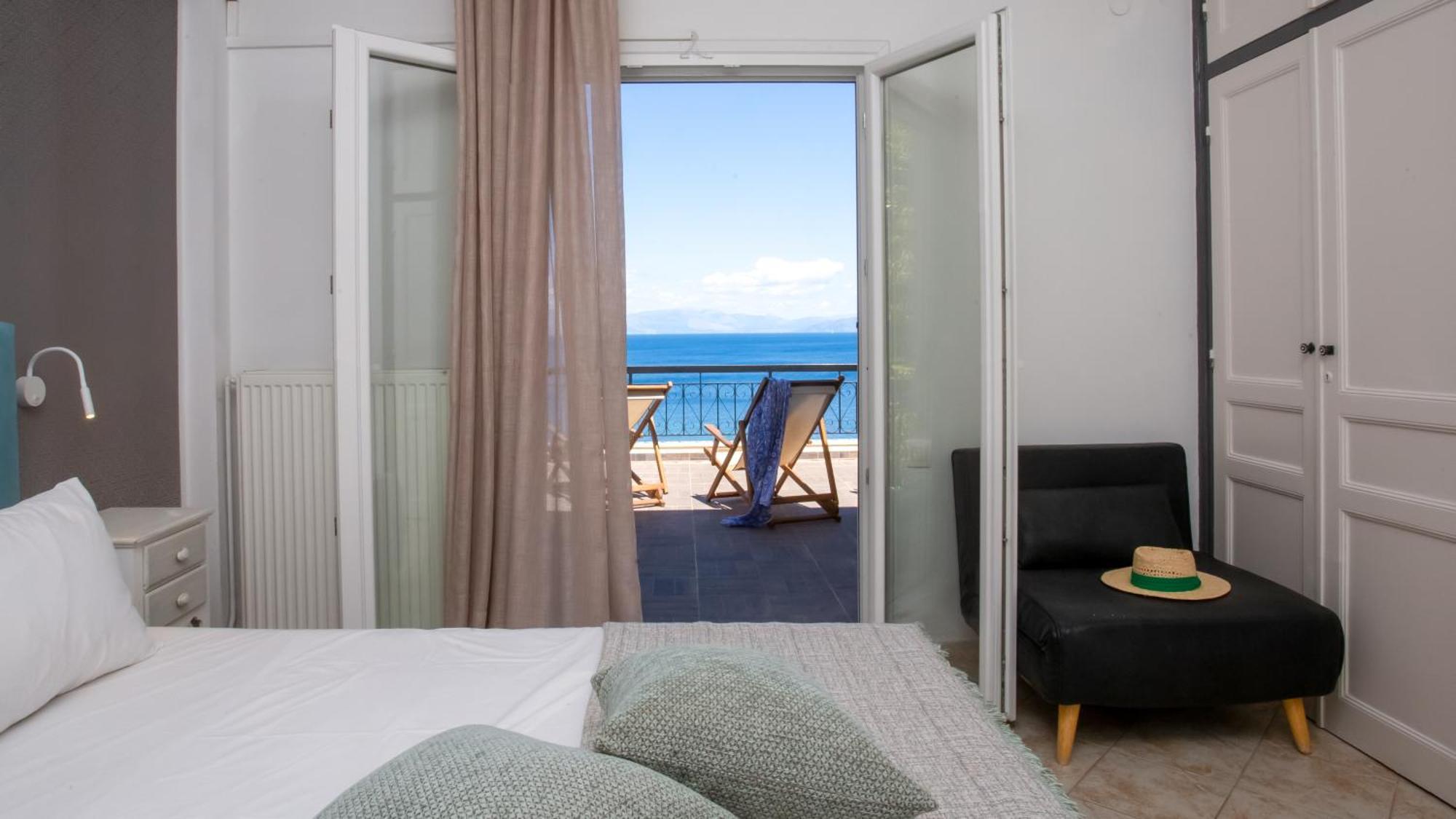 Ionian Kaizer Boutique Apartment Achilleion Bagian luar foto