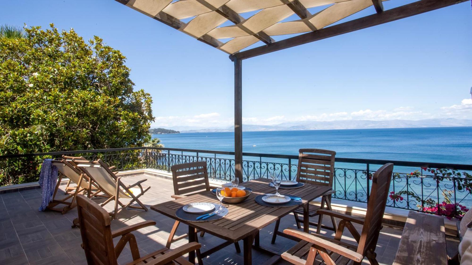 Ionian Kaizer Boutique Apartment Achilleion Bagian luar foto