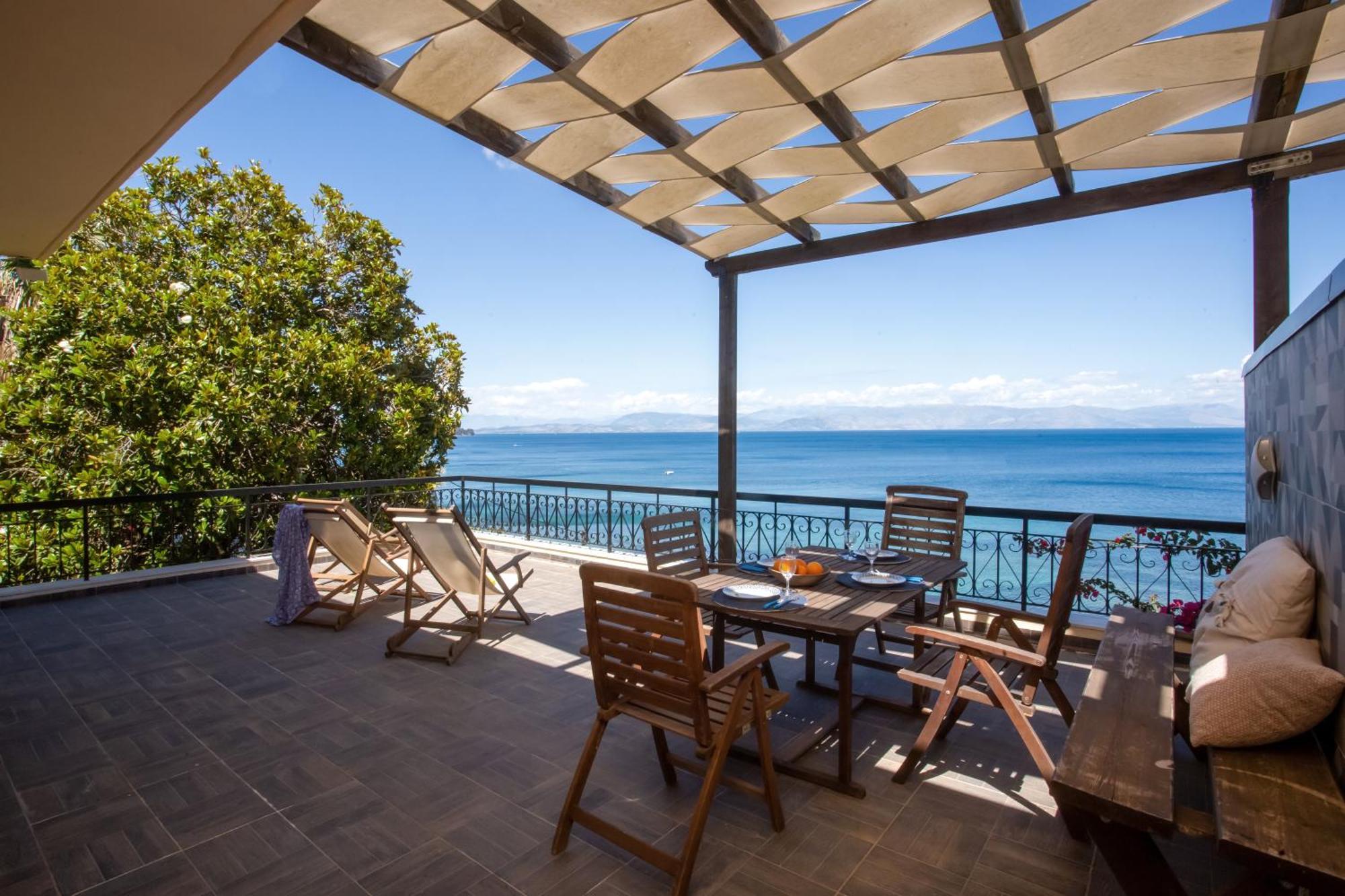 Ionian Kaizer Boutique Apartment Achilleion Bagian luar foto