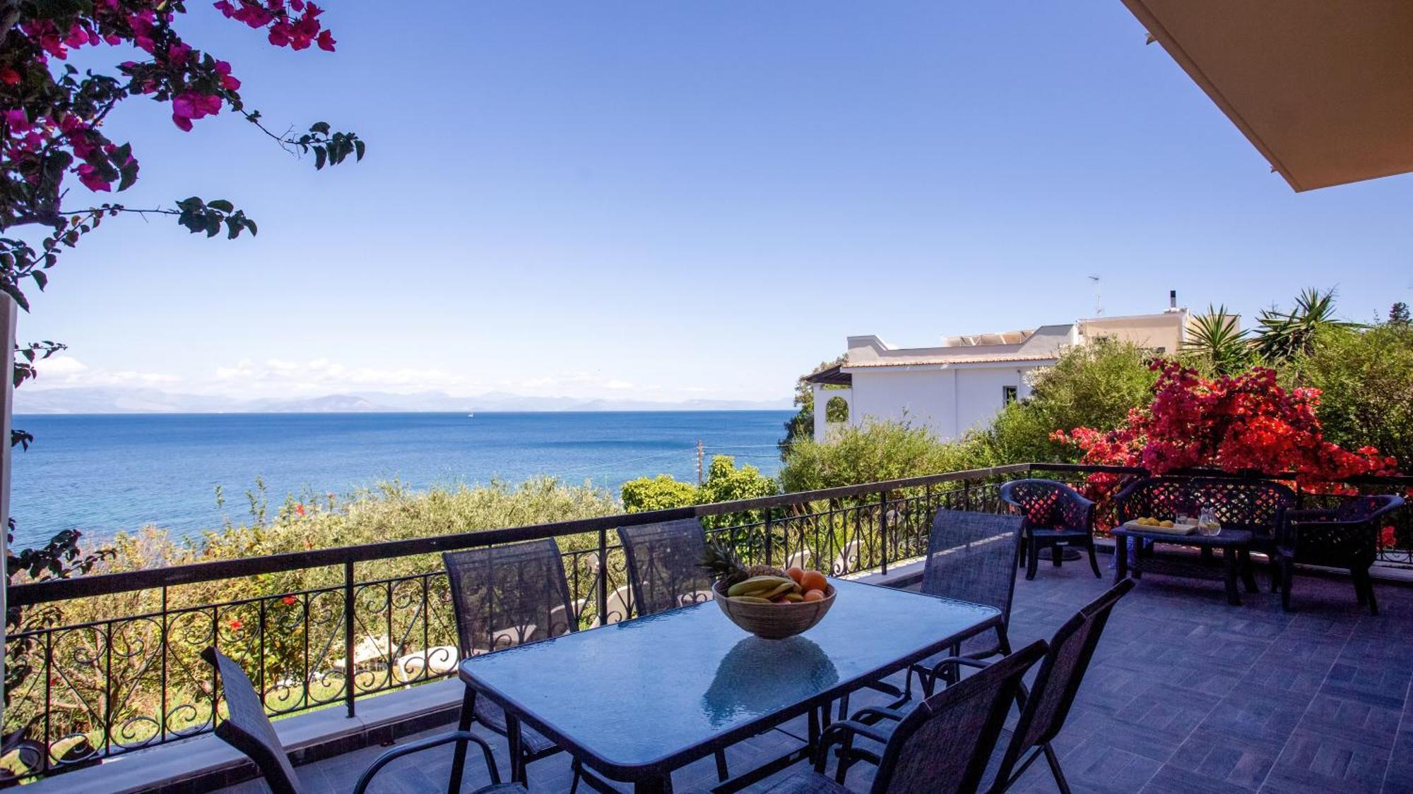 Ionian Kaizer Boutique Apartment Achilleion Bagian luar foto